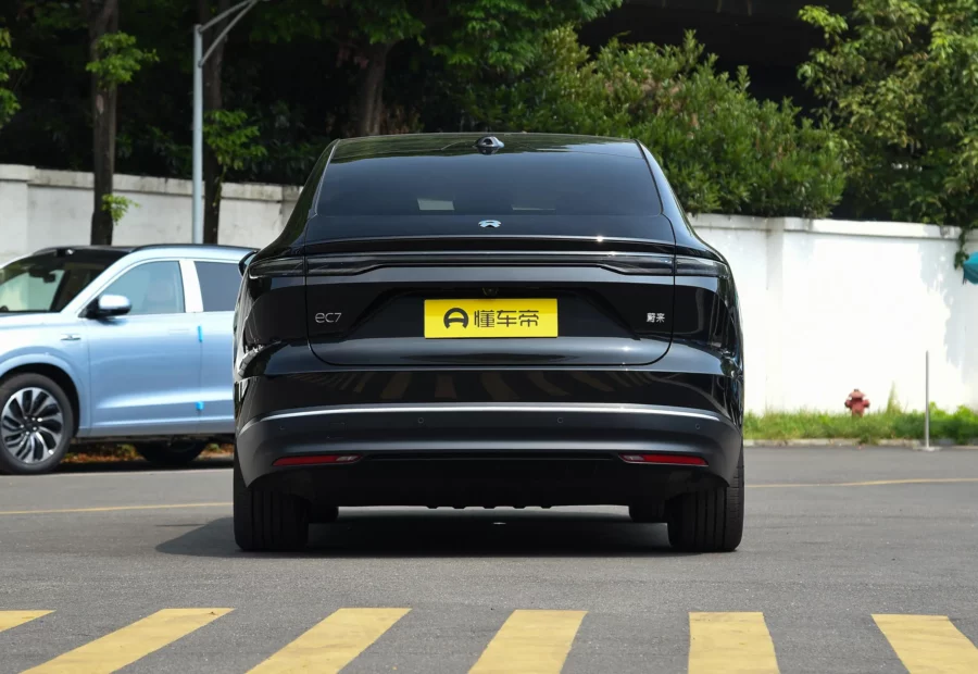 Nio EC7