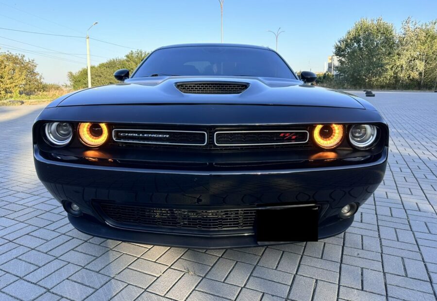 Dodge CHALLENGER