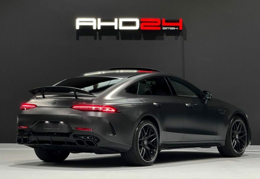 Mercedes AMG GT 63S