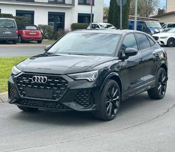 Audi RSQ3 2024