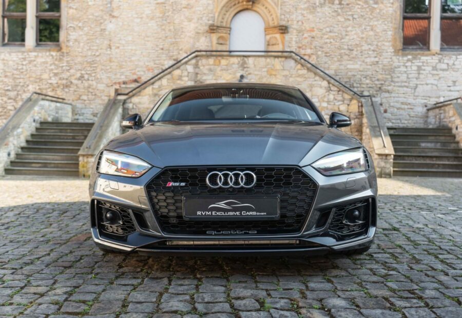Audi RS5