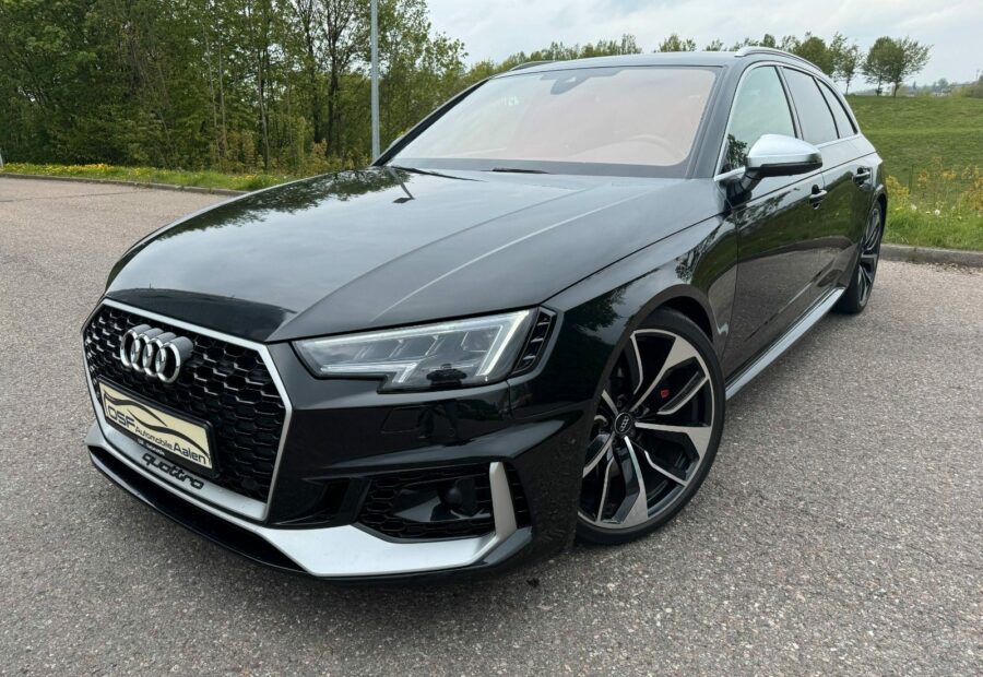 Audi RS4