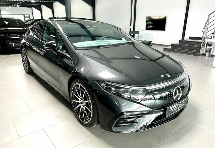 Mercedes EQS