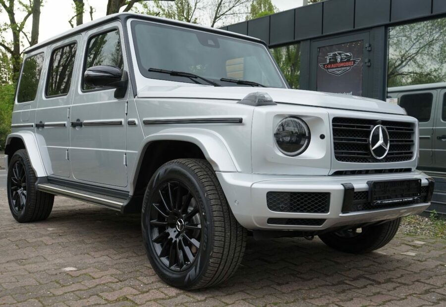 Mercedes G-class
