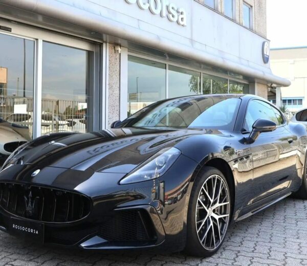 Maserati GranTurismo 2024