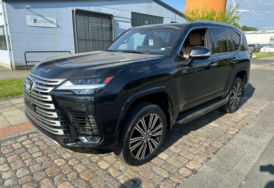 Lexus LX