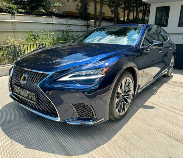 Lexus LS 500h Luxury 2024