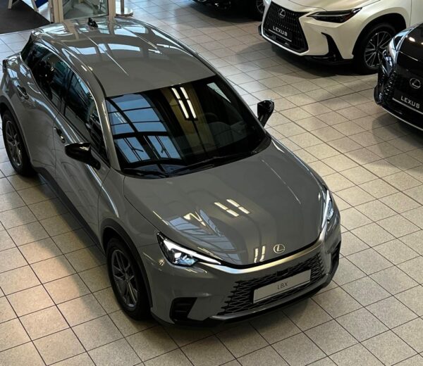 Lexus LBX 2024