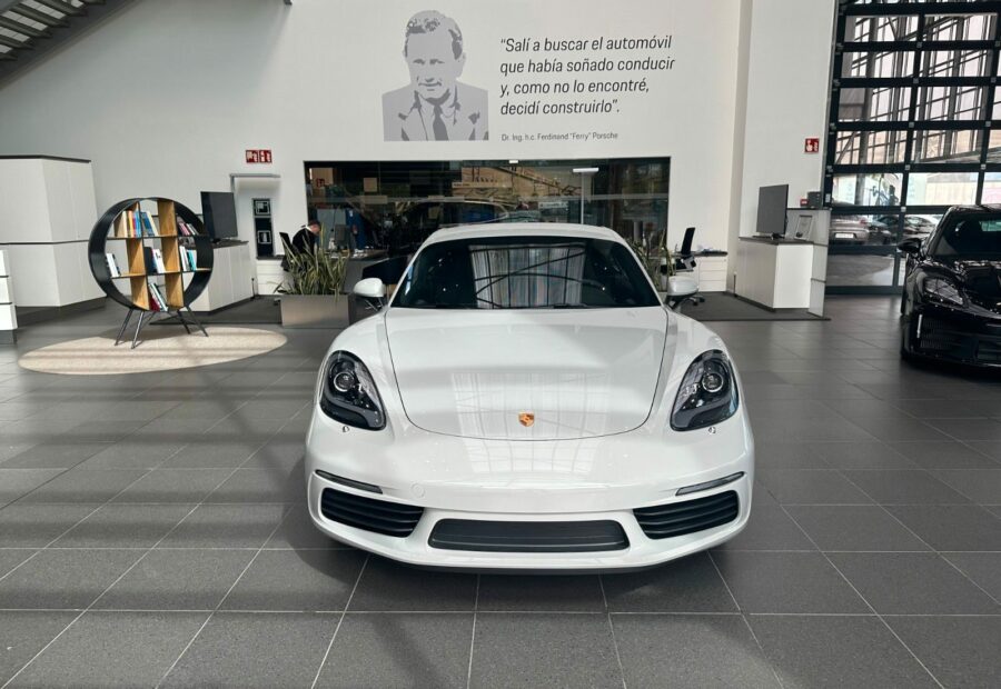 Porsche 718 Cayman