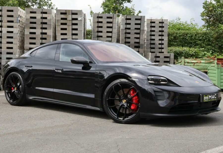 Porsche Taycan