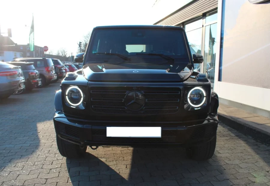 Mercedes G-class
