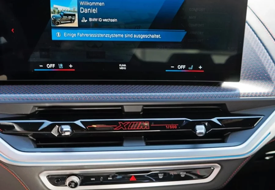 BMW XM