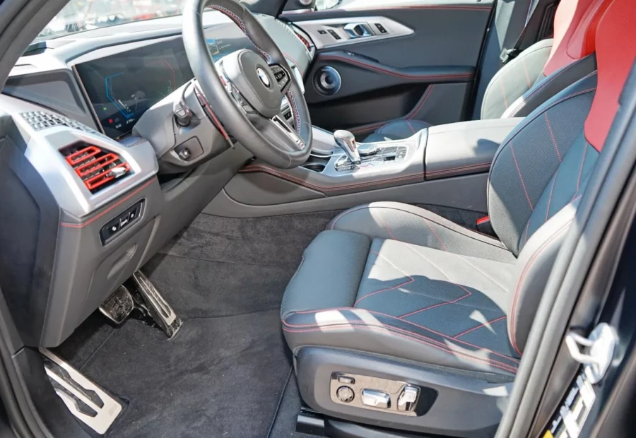 BMW XM