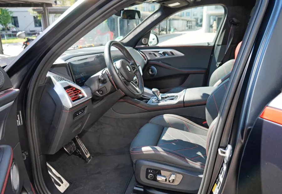 BMW XM