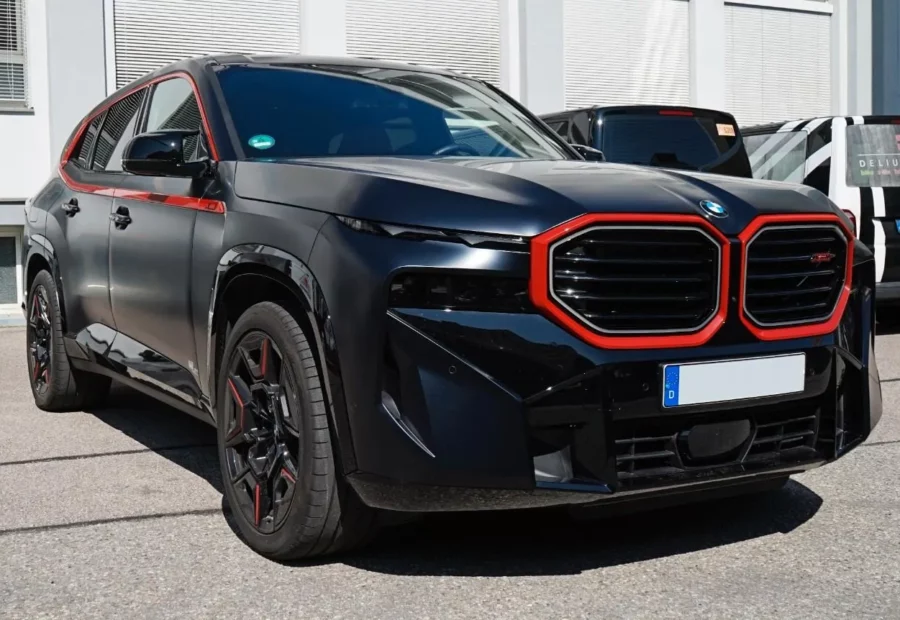 BMW XM