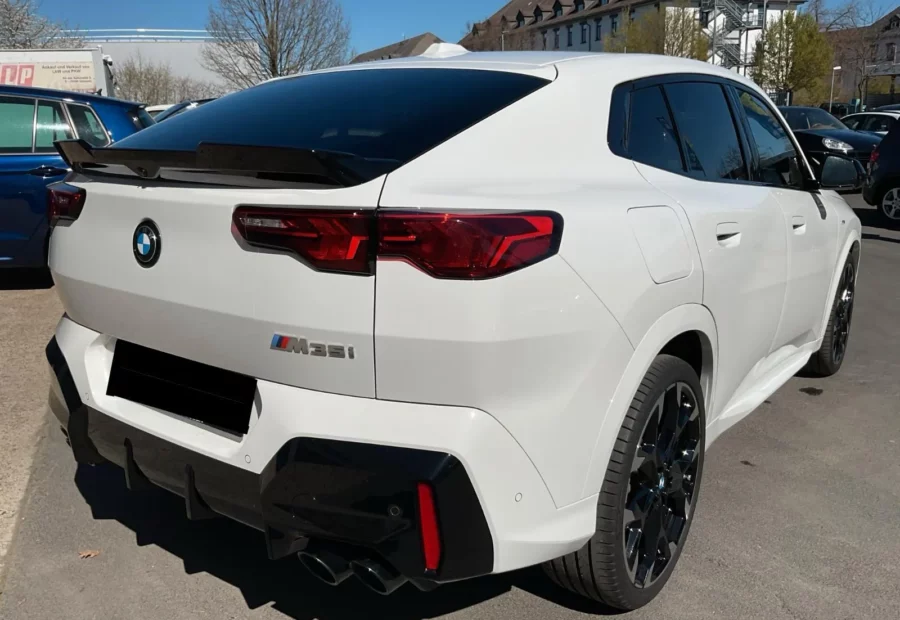 BMW X2