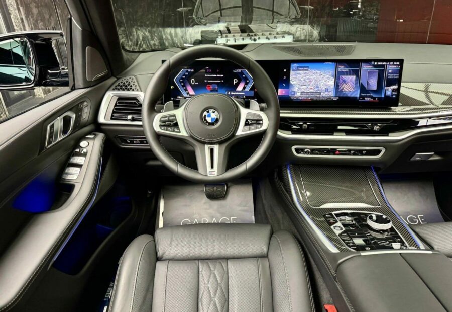 BMW X7 M60i xDrive
