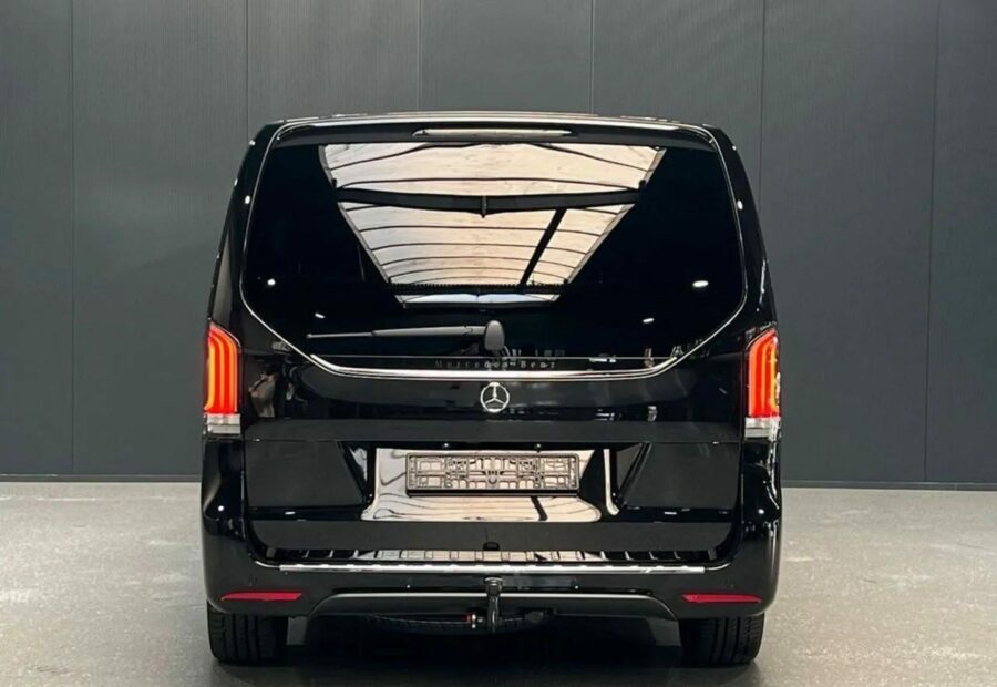 Mercedes V-class 300d Long