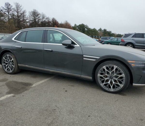 Genesis G90 2024