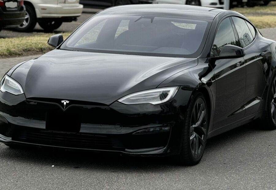 Tesla MODEL S