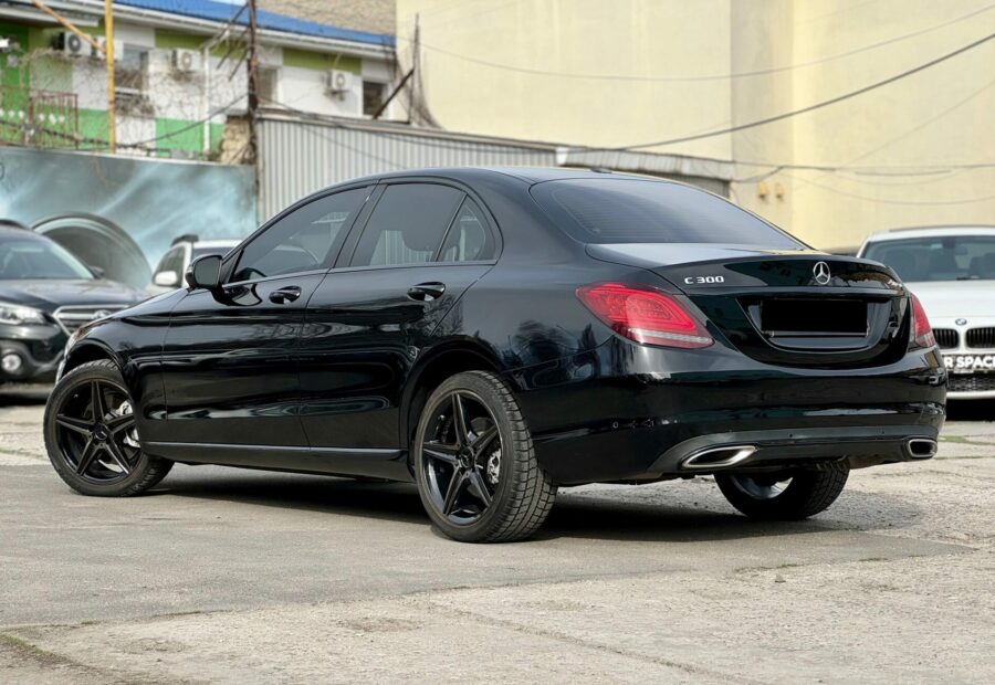 Mercedes C-class