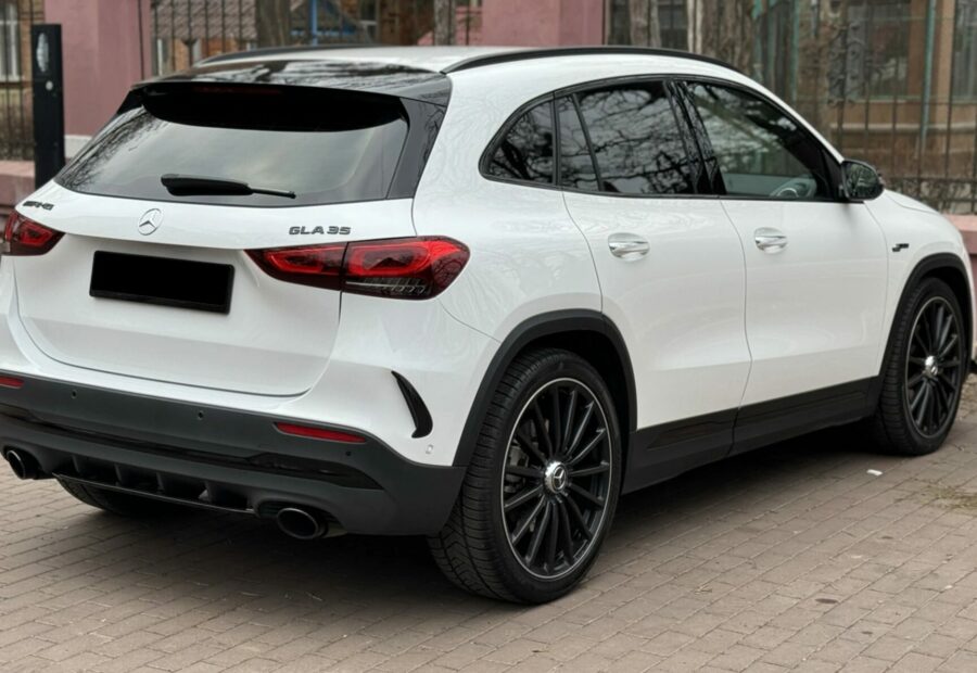 Mercedes GLA AMG