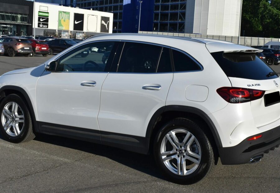 Mercedes GLA