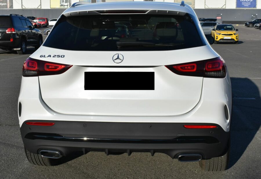 Mercedes GLA