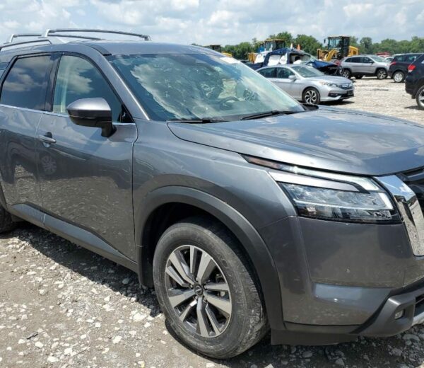 Nissan Pathfinder 2022 Sl