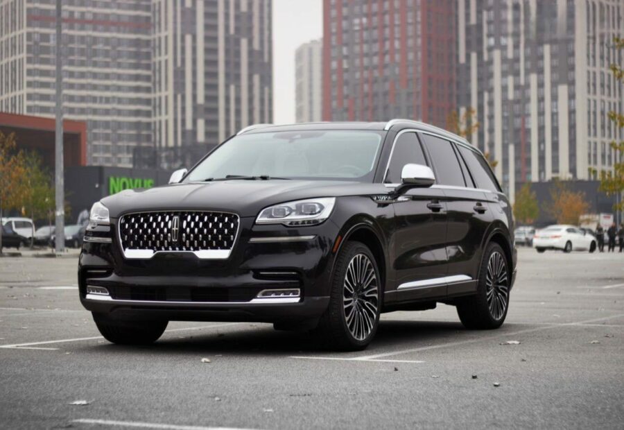 Lincoln Aviator