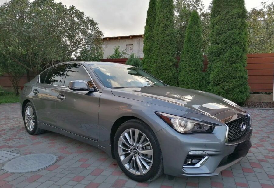 Infiniti Q50