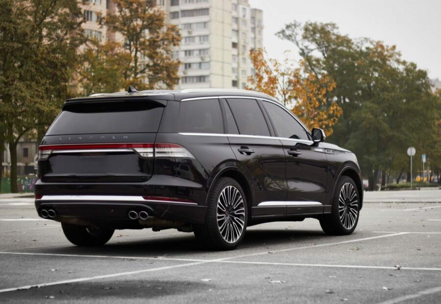 Lincoln Aviator