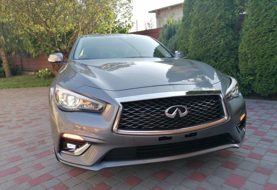 Infiniti Q50