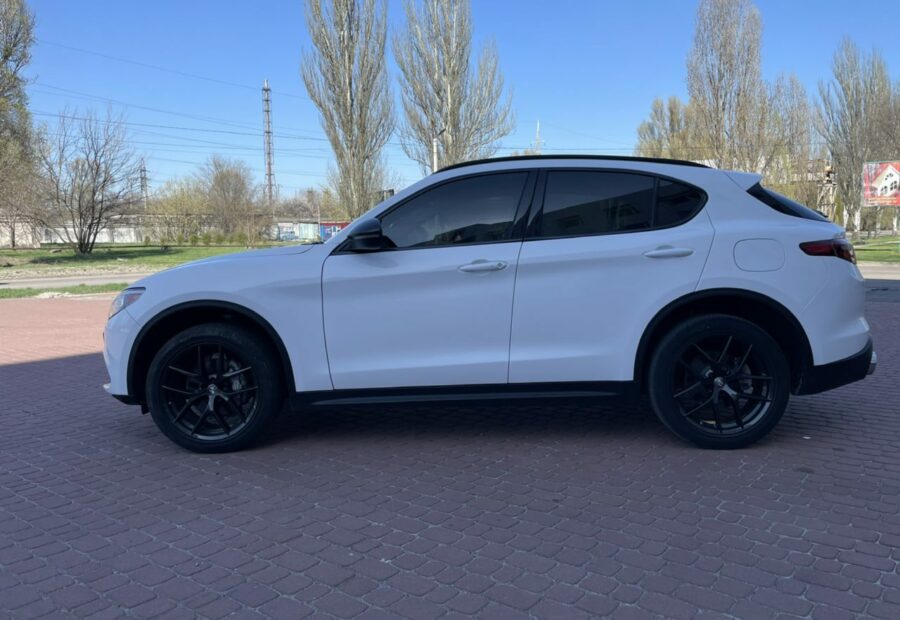 Alfa Romeo STELVIO