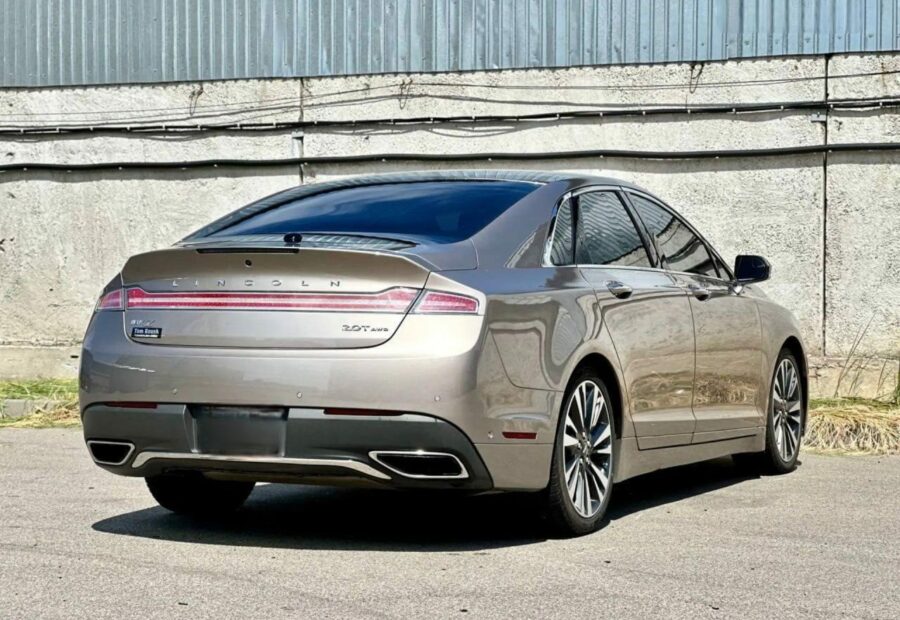 Lincoln MKZ