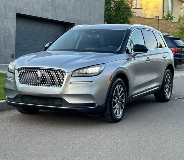 Lincoln Corsair 2021