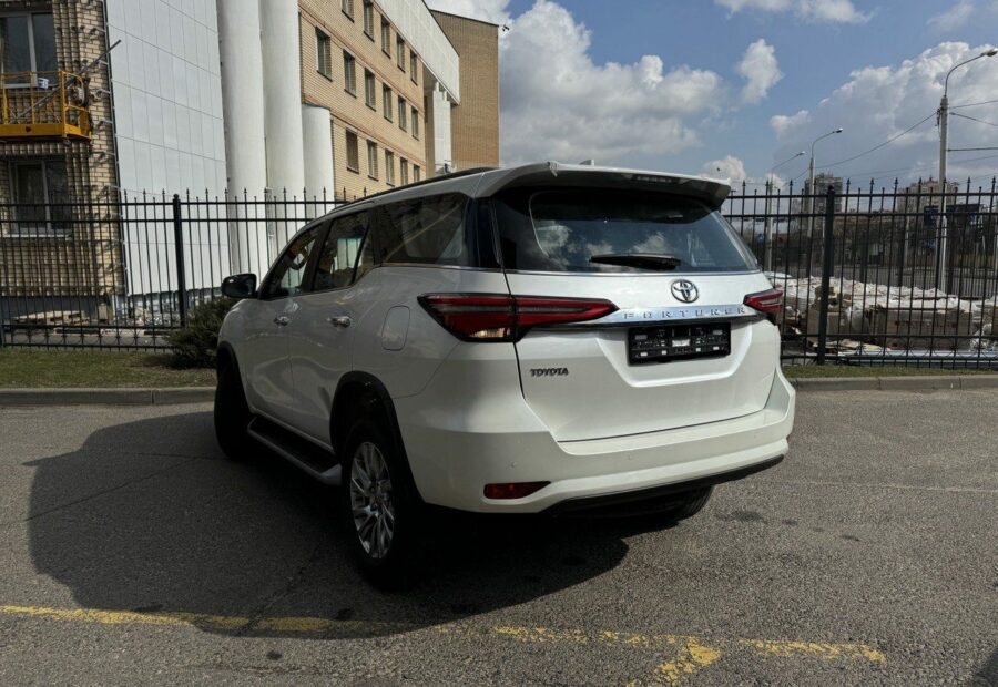 Toyota Fortuner