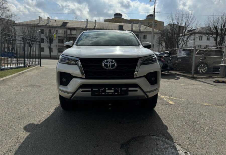 Toyota Fortuner
