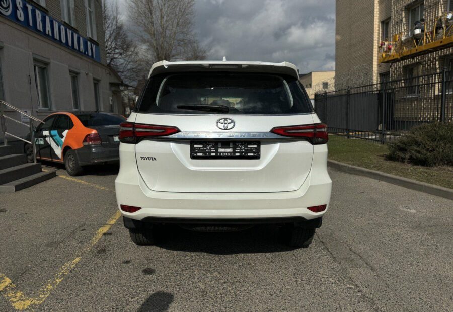 Toyota Fortuner