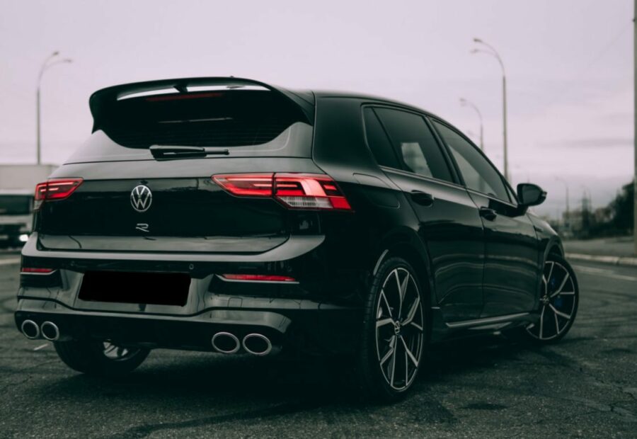Volkswagen Golf R