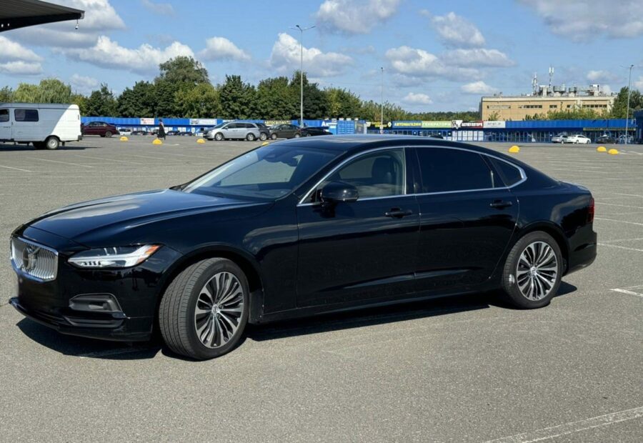 Volvo S90