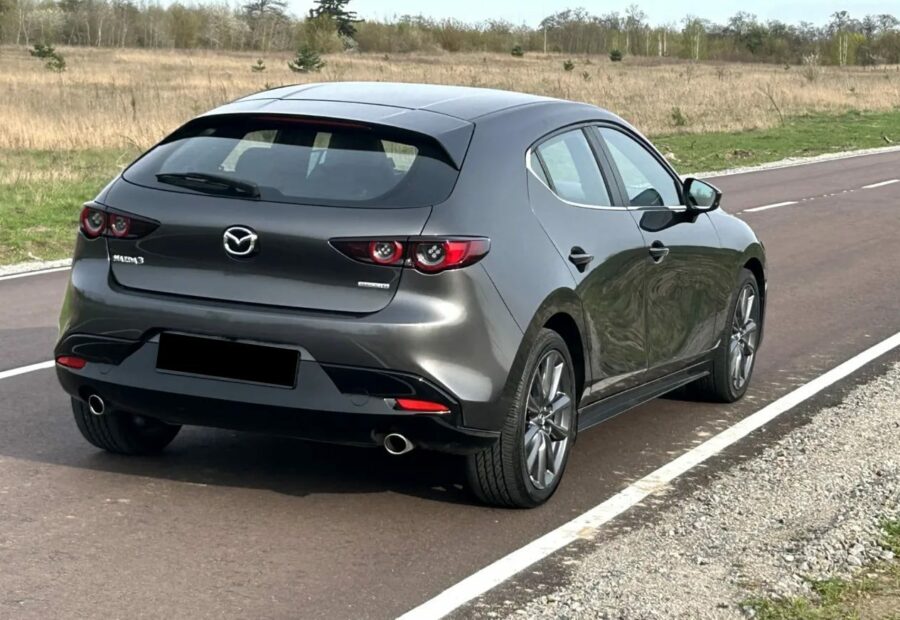 Mazda 3