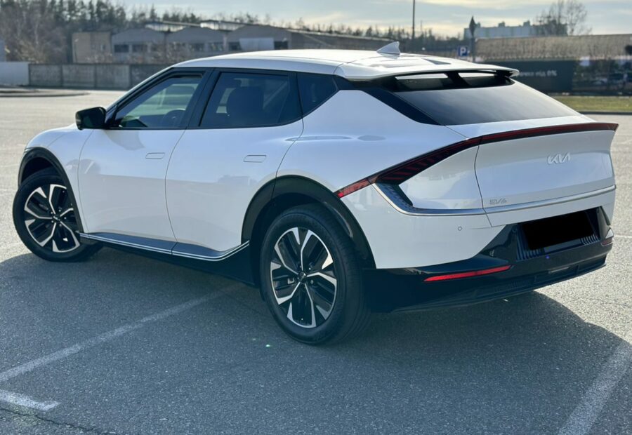 KIA EV6