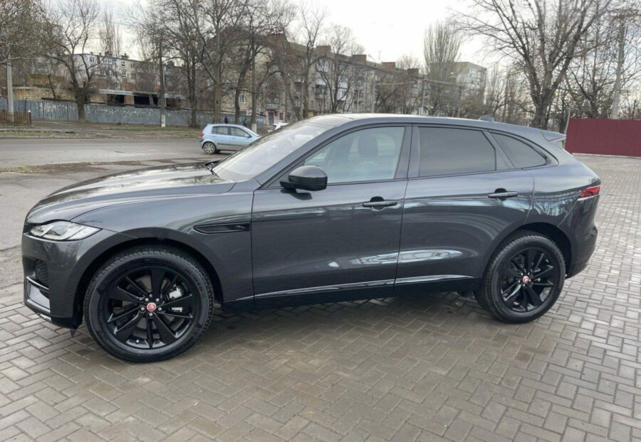 Jaguar F-Pace