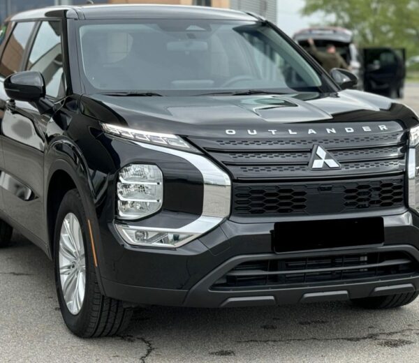 Mitsubishi Outlander 2021