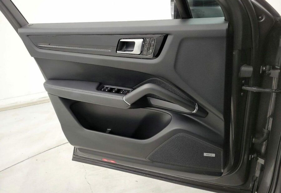 Porsche Cayenne Coupe