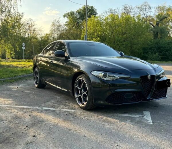 Alfa Romeo Giulia 2021