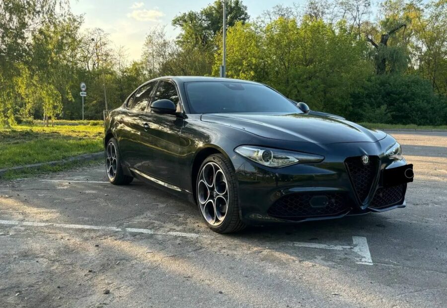 Alfa Romeo GIULIA