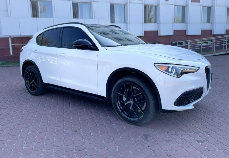 Alfa Romeo STELVIO