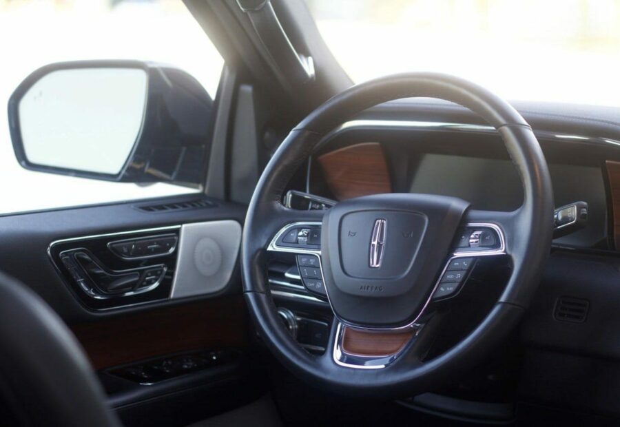Lincoln Navigator